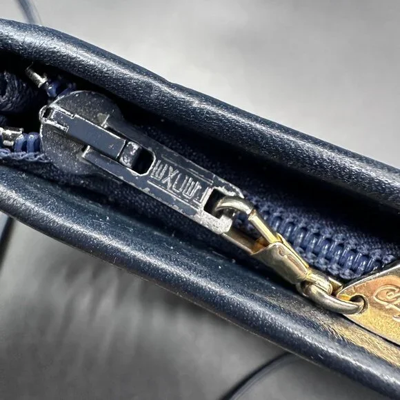 Vintage Navy Blue Purse Gold Accents Shoulder Strap 1980s Clemente Retro Bag - Picture 6 of 9